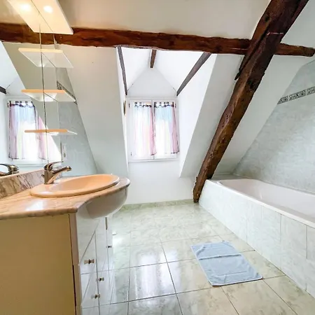 Semesterbostad Domaine De La Vaysse-24 Couchages Martel