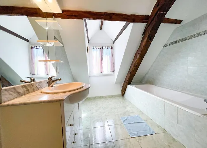 Nyaraló Domaine De La Vaysse-24 Couchages Martel